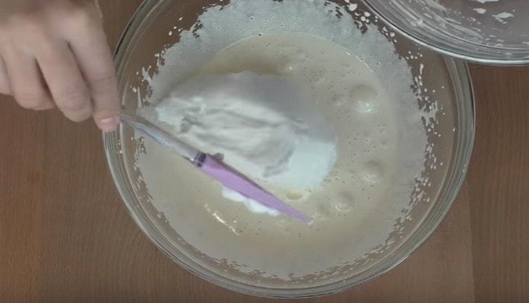 Carefully combine the protein and yolk mass.