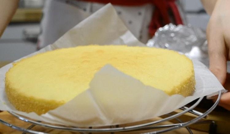 The biscuit should cool completely.