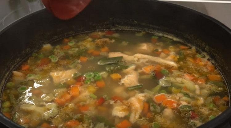 Give the ear a few more minutes to boil.