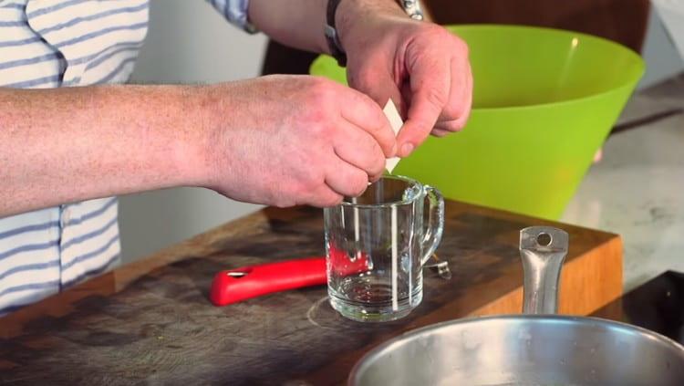 Saffron is bred in boiling water.