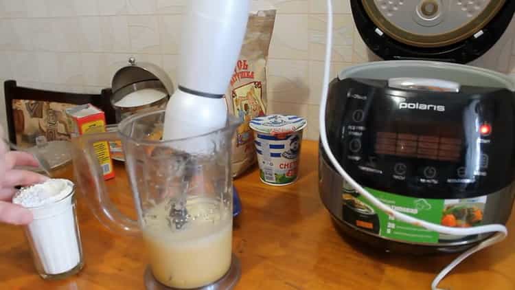 To make a honey cake in a slow cooker, beat the ingredients