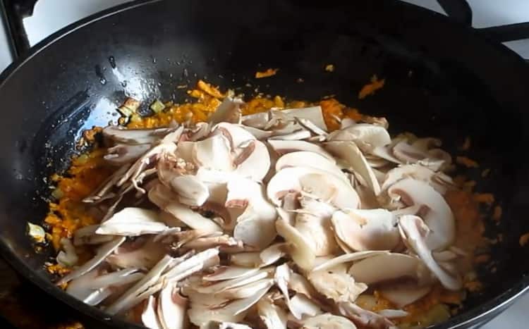 To make mushroom cheese soup