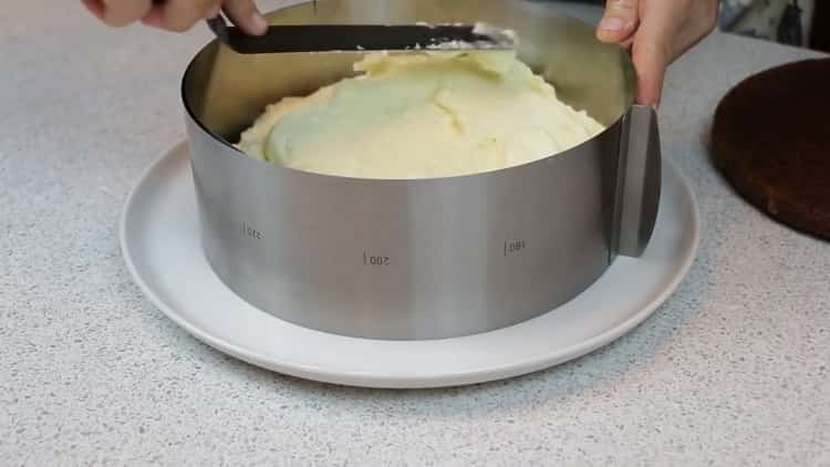 To make a cake, bird milk at home, cream with cakes