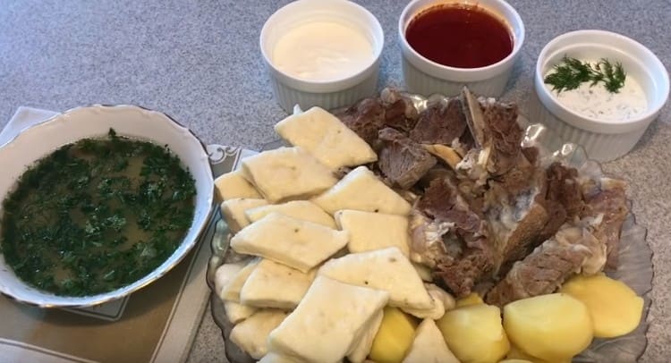 And this is how Avar Khinkali is served.