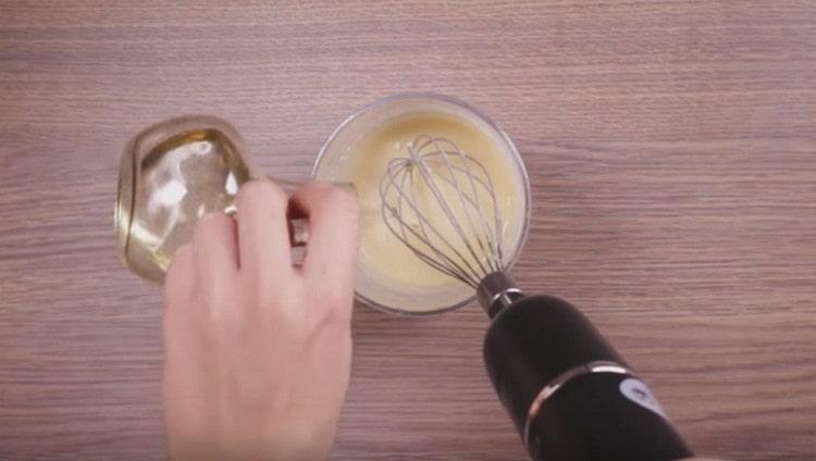 Mix the dough and add vegetable oil.