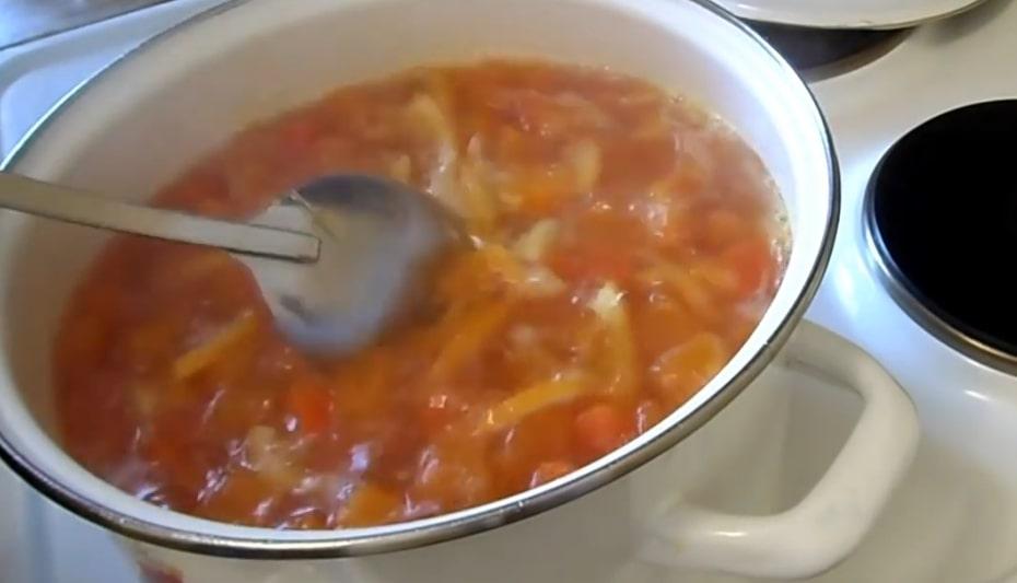 Boil our jam several times again.