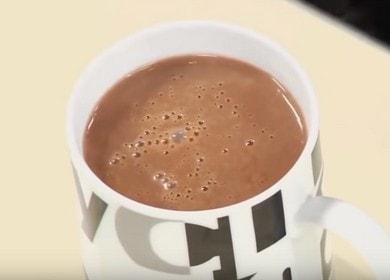 The most delicious recipe for hot chocolate at home.