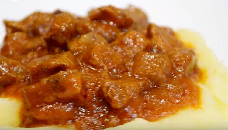 Try making beef goulash with gravy in such a simple recipe.