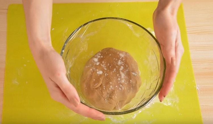 Ready dough must be sent to the refrigerator.