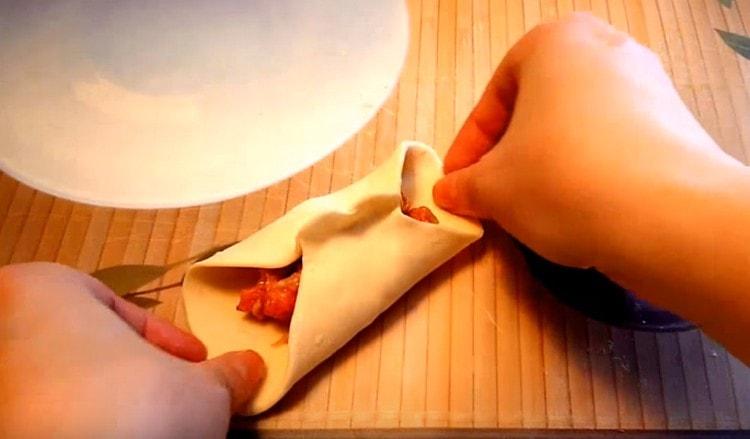 A popular way to sculpt manti will be envelope.