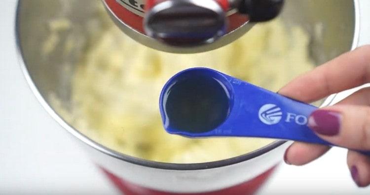 At the end, you can add brandy to the cream.