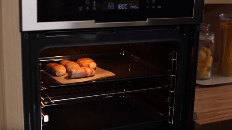 We send products to the oven for 15 minutes.