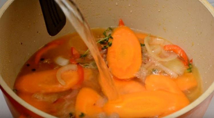 When the wine has evaporated, you can add water.