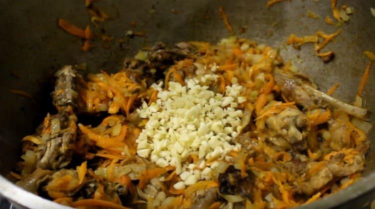 Add garlic, pepper, mix.