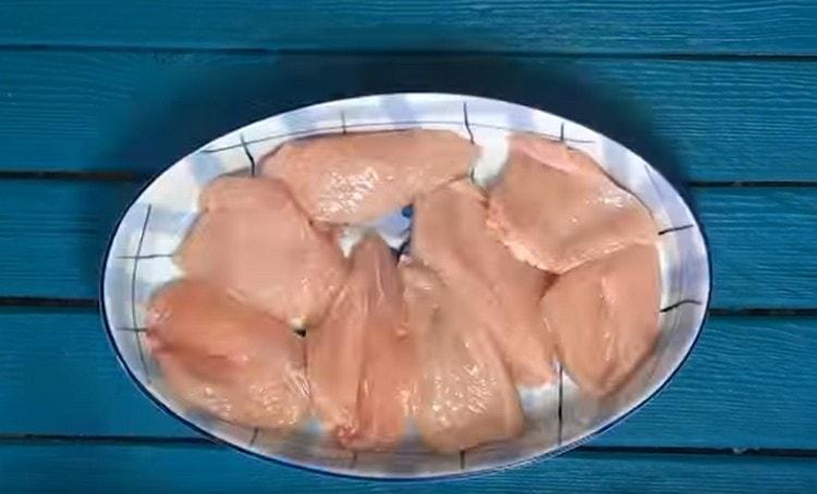 You can immediately put the fillet in a baking dish.