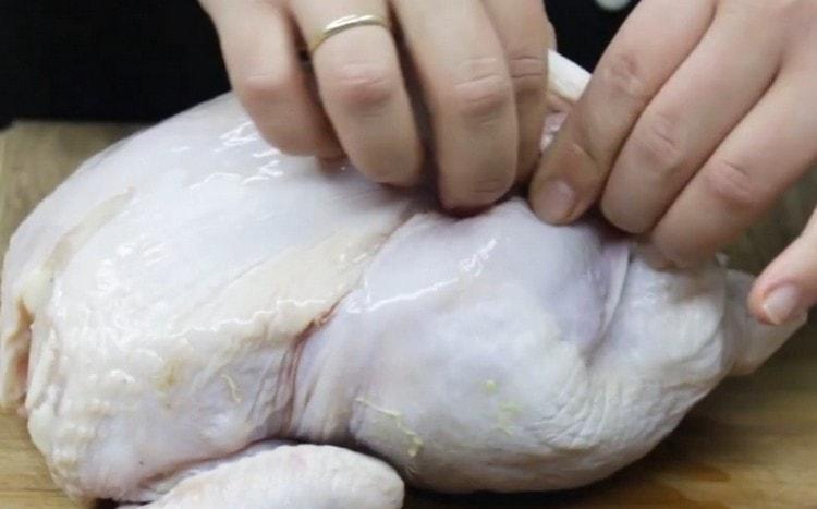 Prepare the chicken carcass.