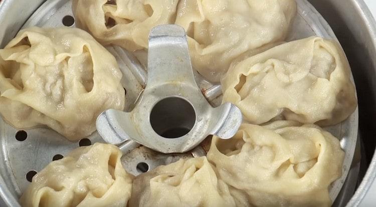 A pair of manti is prepared for half an hour.