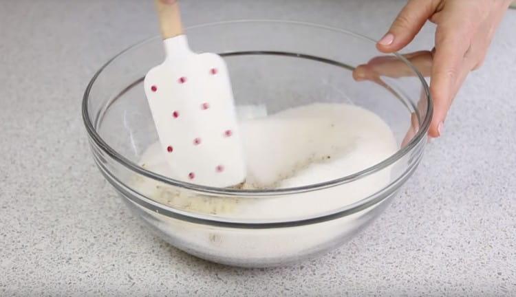 Mix almond crumbs with sugar.