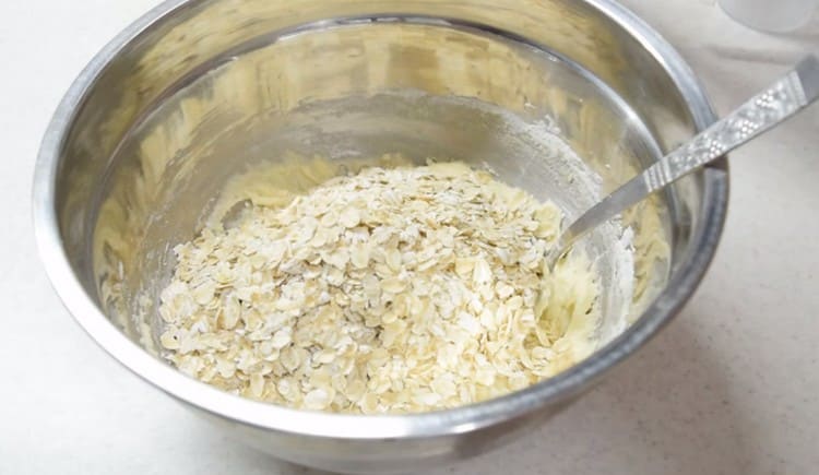 It's time to add oatmeal.