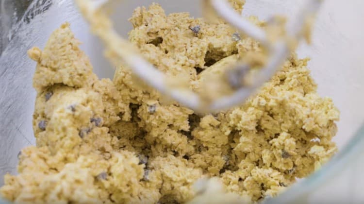 Mix the dough, it's ready.