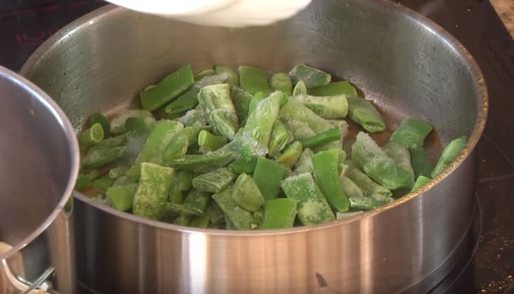 After white, fry the beans.