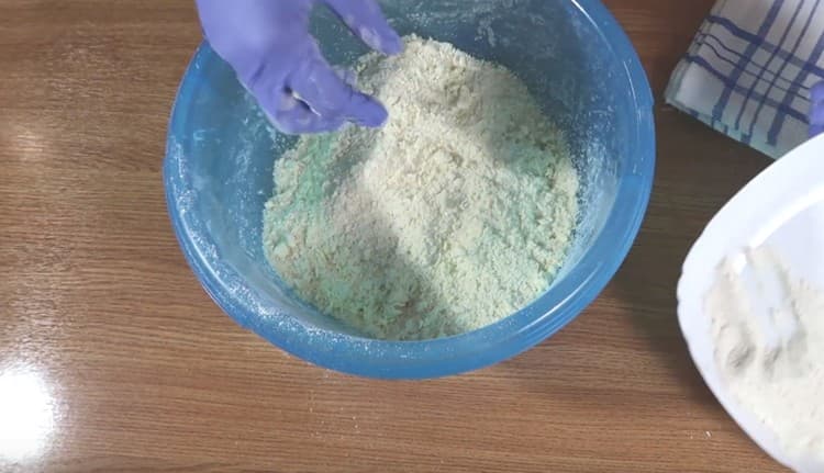 This kind of crumb should come out for this cake.