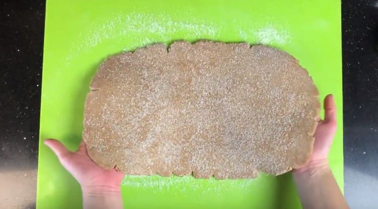 Turn the dough with sugar up.