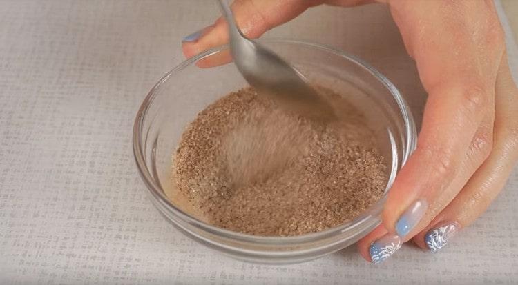 Mix cinnamon with sugar.