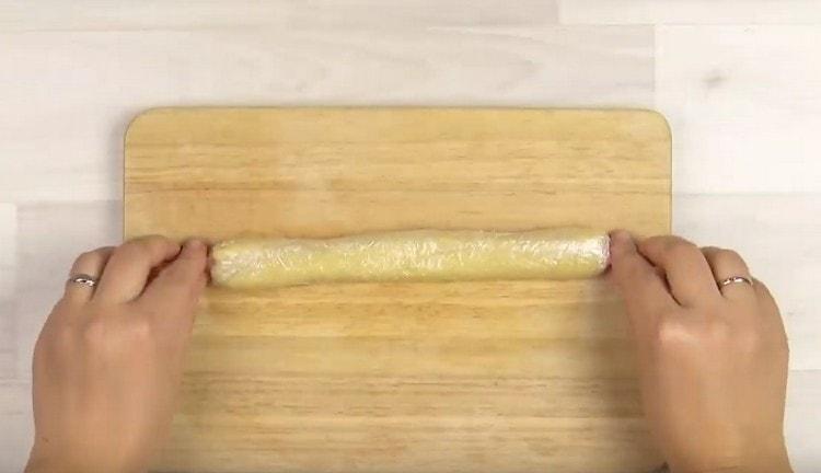 we wrap such long blanks in cling film and send them to the refrigerator.
