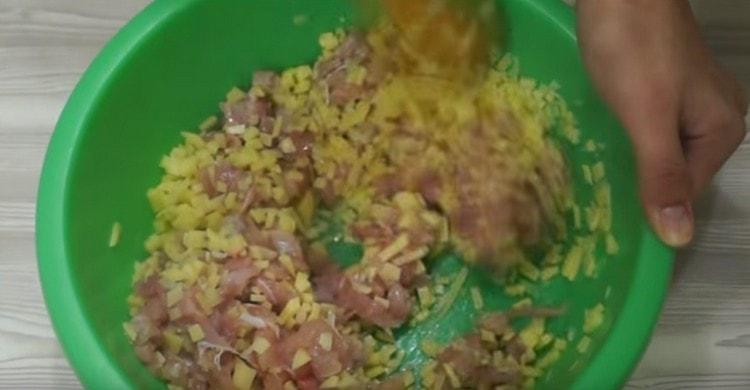 Combine all chopped ingredients in a bowl, salt, pepper and mix.