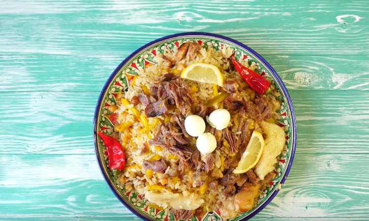 Try this recipe and cook a wonderful Uzbek pilaf.