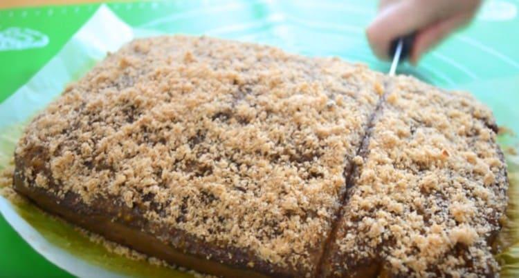 Try it and you this simple jam pie recipe.