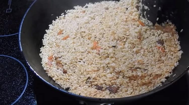 At this point, you can add garlic cloves if desired.