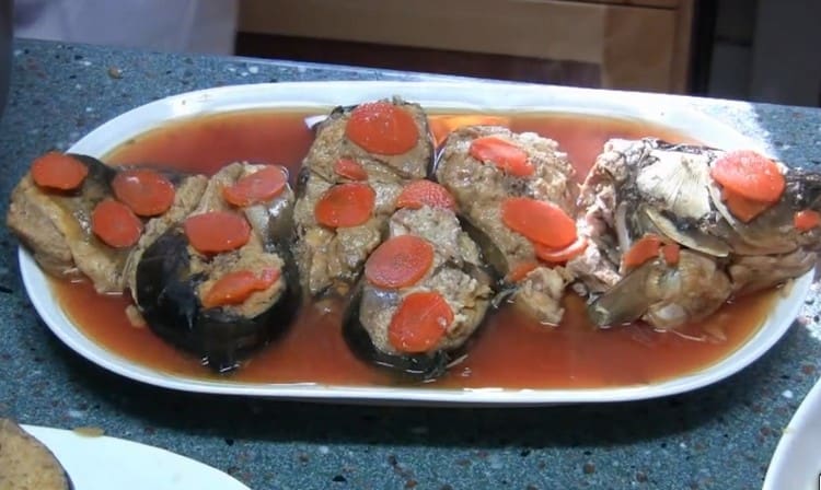 This is how stuffed fish is served.