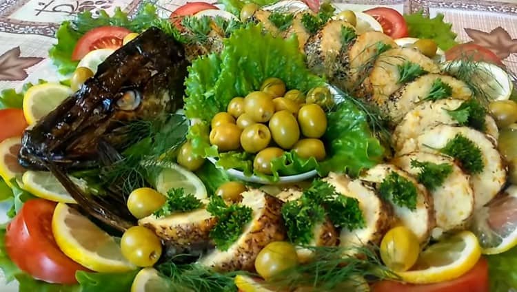 So beautifully you can serve a stuffed pike cooked according to such a recipe.