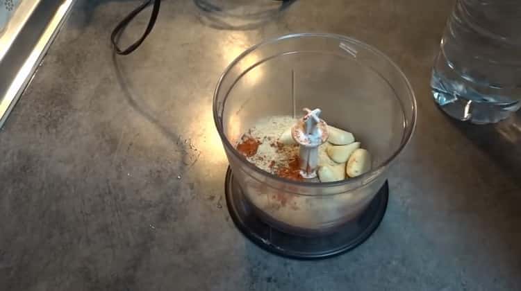 To prepare beef basturma, prepare a sprinkle