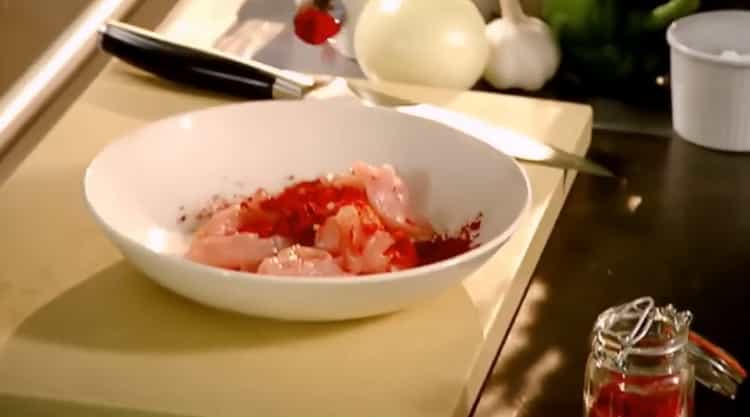 To cook chicken beef stroganoff, cook spices