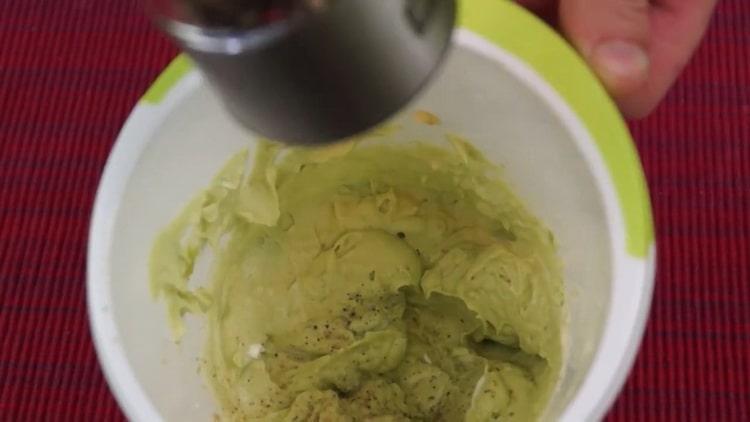 To make sandwiches with avocado and red fish, make a paste