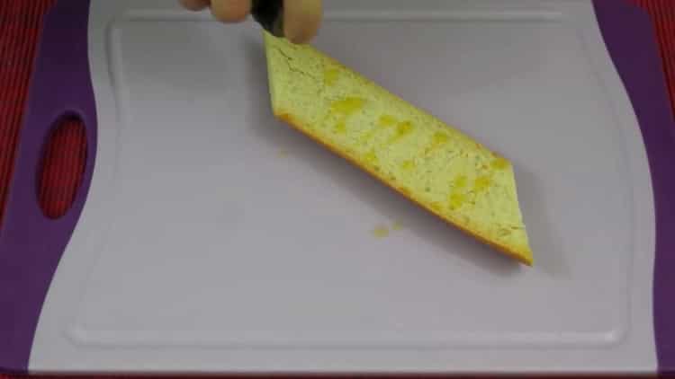 To make sandwiches with avocado and red fish, pop the bread with butter