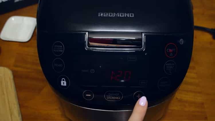 To cook beef goulash in a slow cooker, set the desired mode