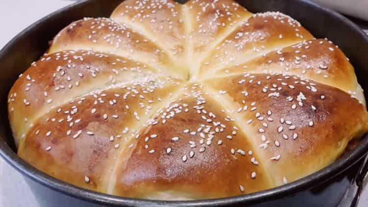 delicious meat yeast pie ready