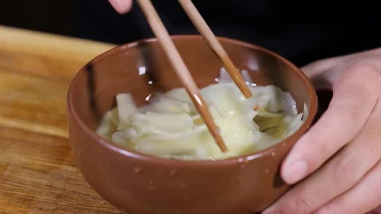 Piquant, pickled ginger is ready