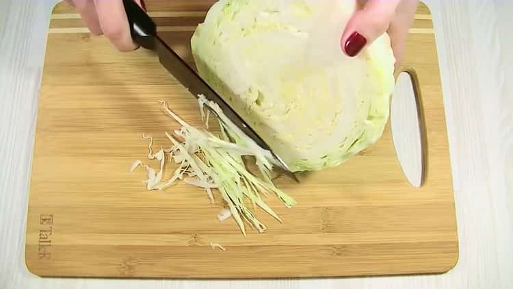 To make cabbage jellied pie, chop the ingredients