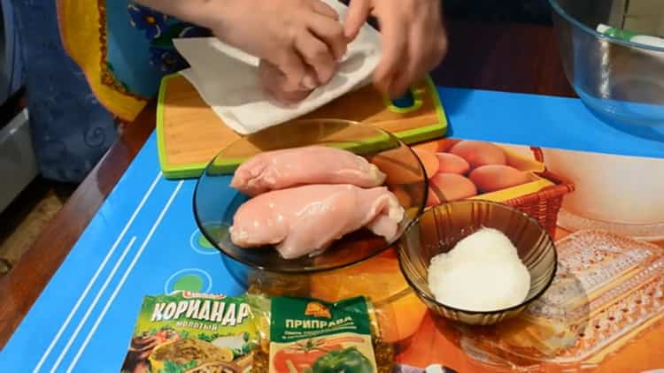 To prepare chicken carpaccio, prepare the ingredients