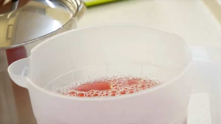 Strawberry compote is ready.