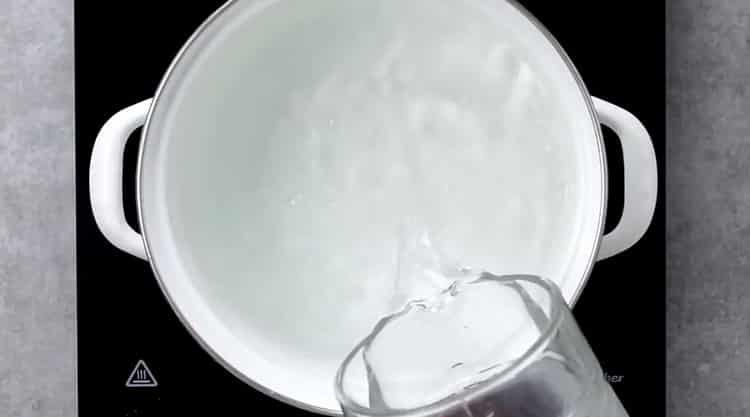 Boil water to make compote