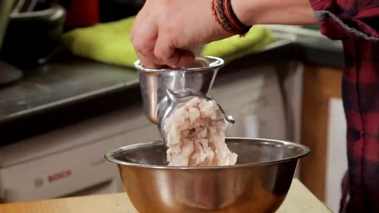 To prepare pike cutlets, prepare the ingredients