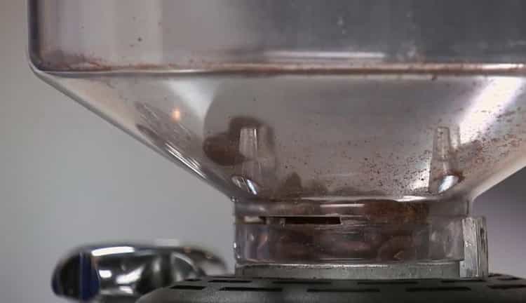 Grind grains to make coffee in eastern