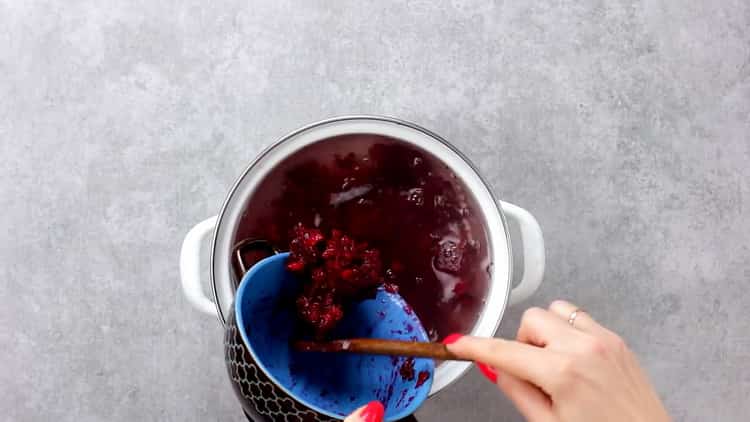 To make fruit drinks, brew berries