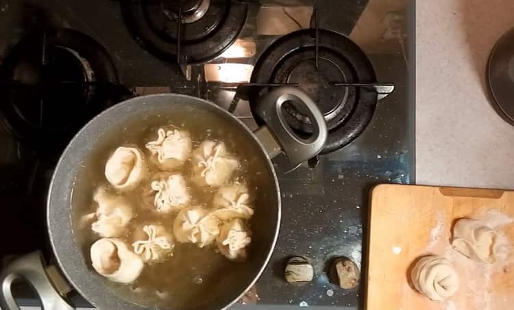 To make dumplings from pike, boil water